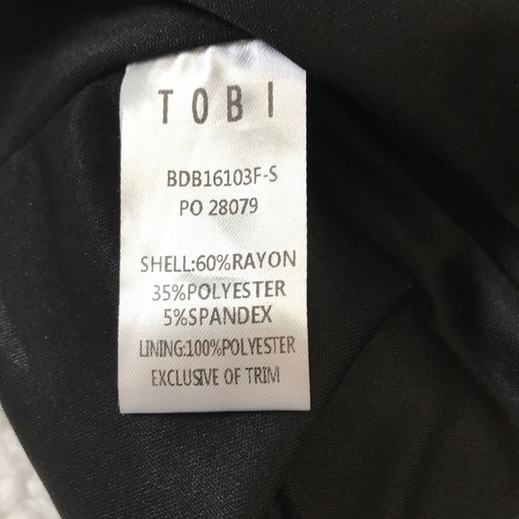 Tobi body-con cutout little black dress - Picture 10 of 13